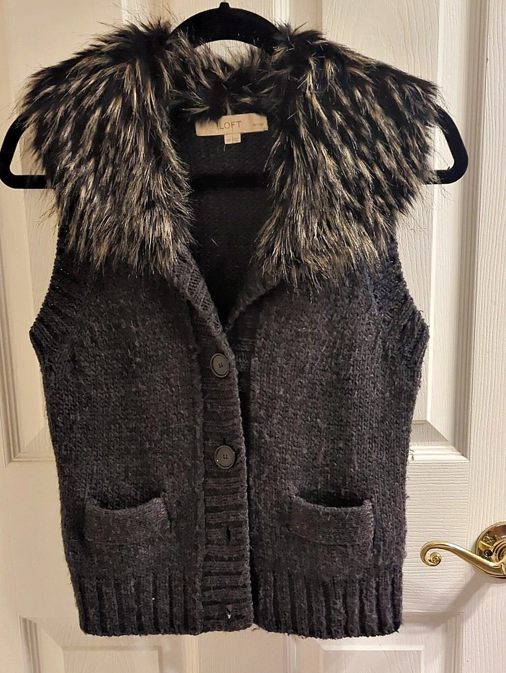 LOFT Faux-Fur Collar Knit Vest in Gray.